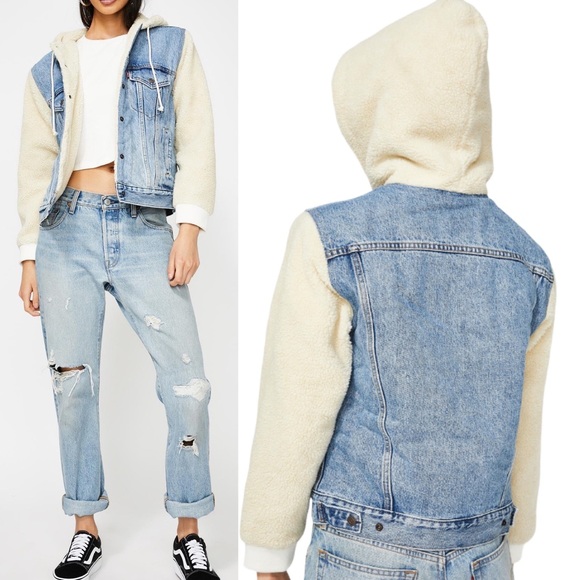 Levi’s EX-BOYFRIEND SHERPA HOODED TRUCKER JACKET